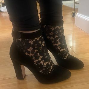 Dolce and Gabbana Lace Block Heel Booties Size 38/8